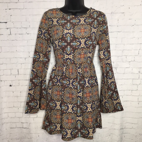 one clothing Dresses & Skirts - One Clothing ❤️ Flared Long Sleeve Mini Dress
